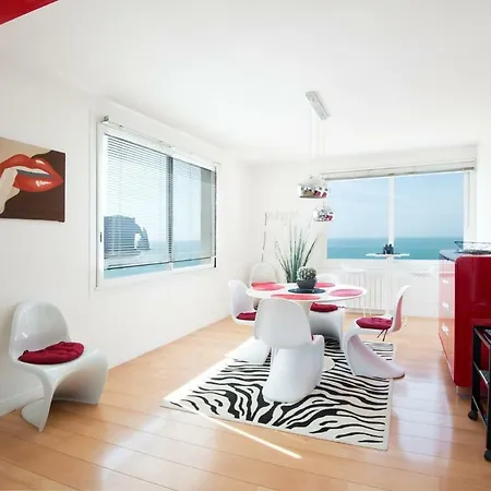 The View 120m2 Panoramic View Private Garage