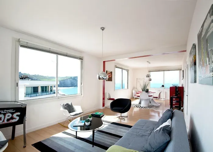 The View 120m2 Panoramic View Private Garage